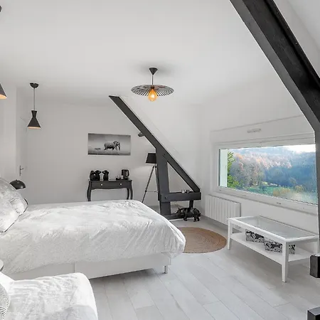 Gasthuis Au Domaine Cru 3*