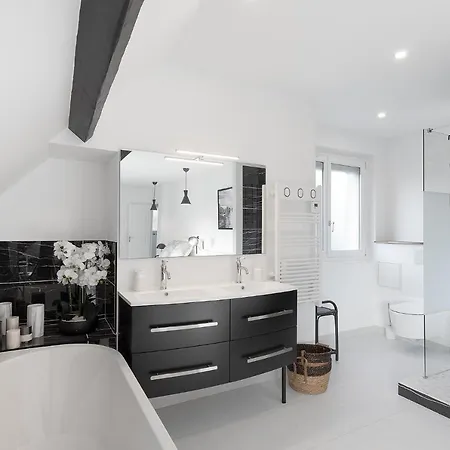 Au Domaine Cru Guest house Savignies